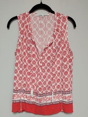 Collective Concepts White and Red Floral Tassel Sleeveless V-Neck Top